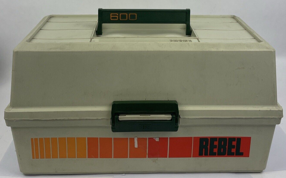 Vintage Rebel 600 Hard Plastic 3 Tray Fishing Tackle Gear Lure Box
