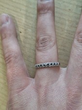 18ct white gold sapphire and diamond ring size N