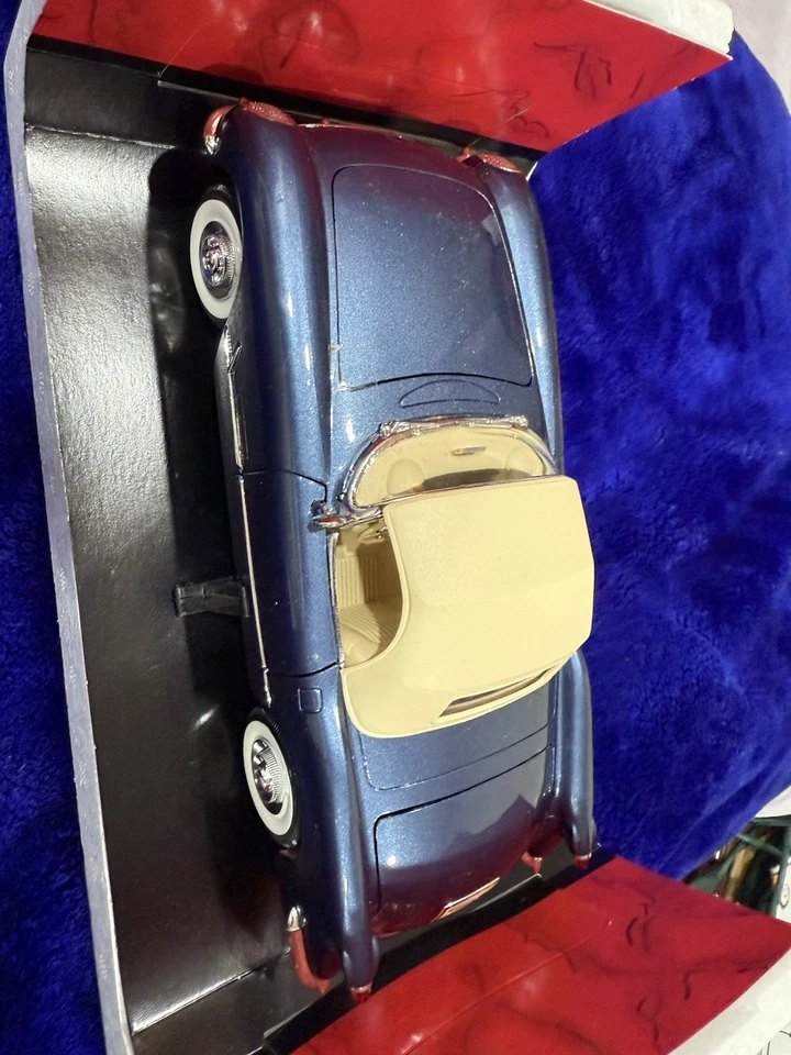 Team Caliber 1954|Corvette 124 Die-Cast WIX 50 Aniversario Edición Limitada Foto 2 de 2