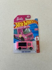 Hot Wheels 2026 "A" case release: Barbie Dream Camper / Mattel series 1/5 - PINK