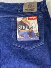 Wrangler Hero Stretch Jeans Men s 44X30 Blue Regular Fit Denim Fabric NWT