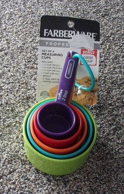 4 Farberware Hard Plastic Colored Measuring Cups Plus Bonus Coffee Scoop New