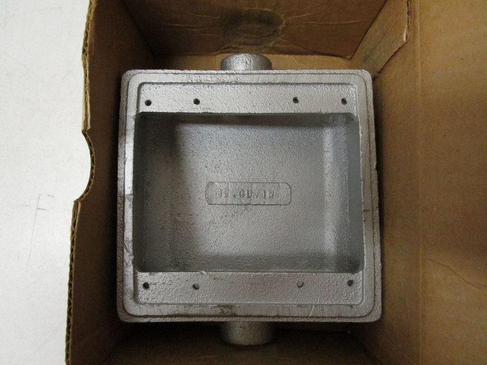 APPLETON FSC-2-50 1/2" 2 GANG CAST IRON MALLEABLE UNILET - NOS - FREE SHIPPING - Image 2 of 4