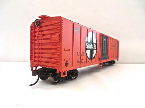 HO Bachmann 17907 Silver Series Santa Fe Steel Boxcar Reefer New Low Ship - Picture 5 of 7