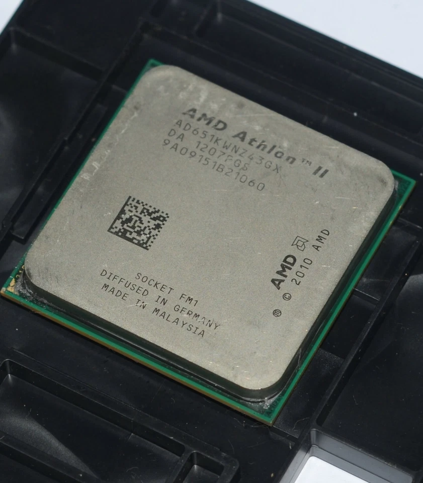 AMD Athlon II X4 651K 3 GHz Quad-Core CPU Processor AD651KWNZ43GX Socket FM1 - Image 4 of 4
