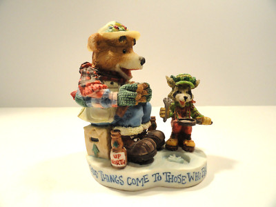 Moose Creek Crossing ''Good Things Come To Those Who Bait'' Figurine Enesco 1995