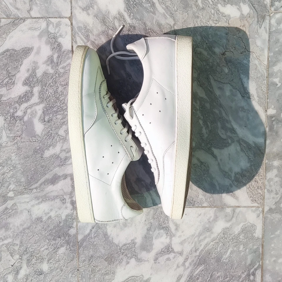 Talla 8W EE. UU. Zapatos Zara 39 Tenis Tenis Cuero Blanco Con Cordones Puntera Almendra Parte Superior Baja Foto 4 de 4