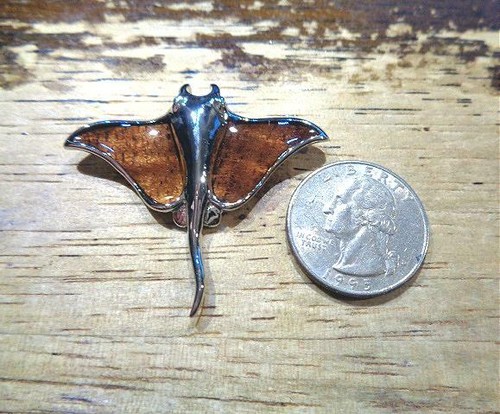 45mm Hawaiian Rhodium Plated Brass Genuine Inlaid Koa Wood Manta Ray Pendant #2 - Picture 5 of 6