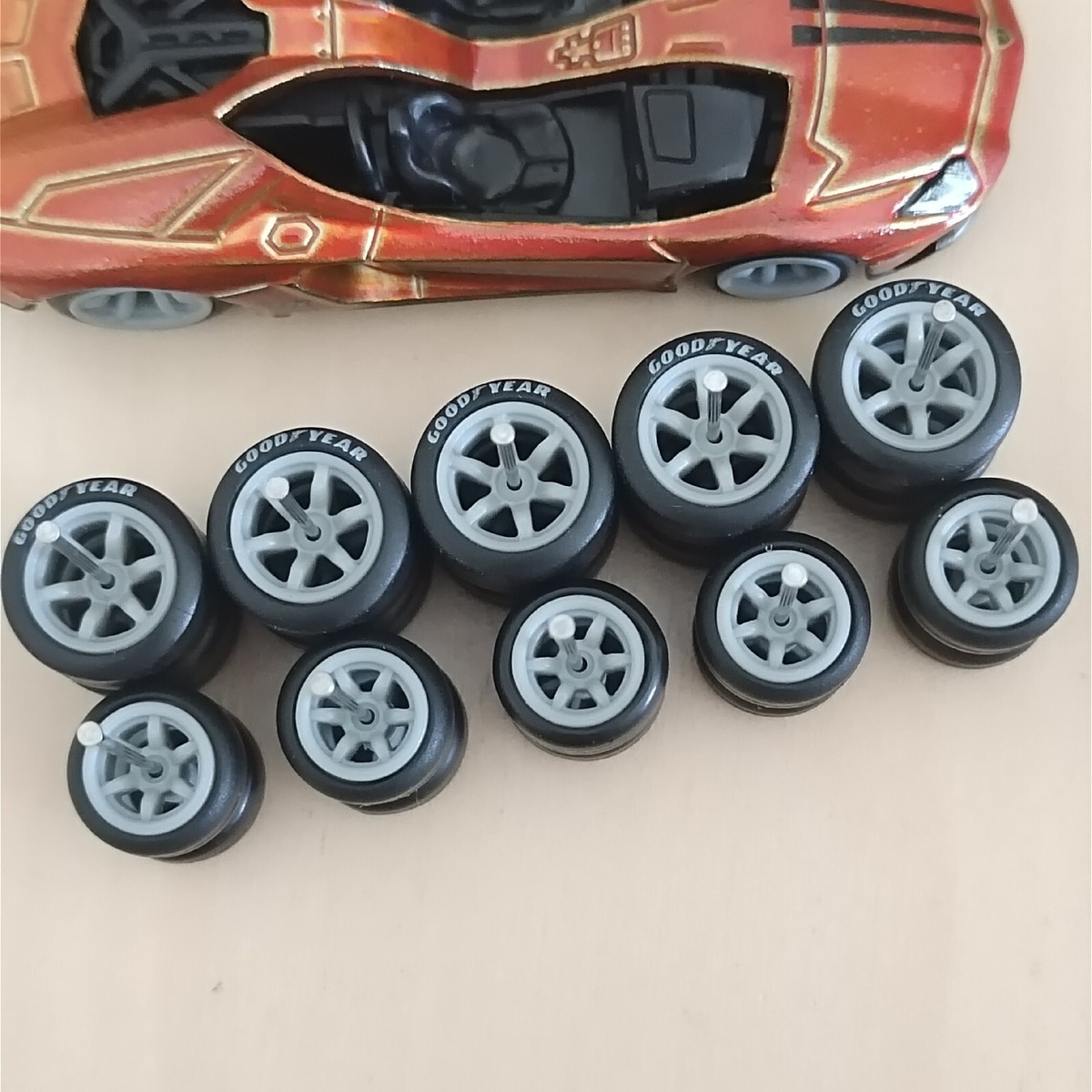 CM6 GREY RUBBER WHEELS TIRES 5 SETS SIZE 12/10 1/64 HOT WHEELS