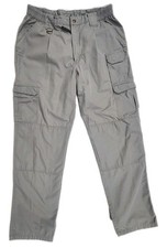 Propper  Men  s Lightweight Trousers  Ripstop, 7-Pockets Tactical Cargo Pants