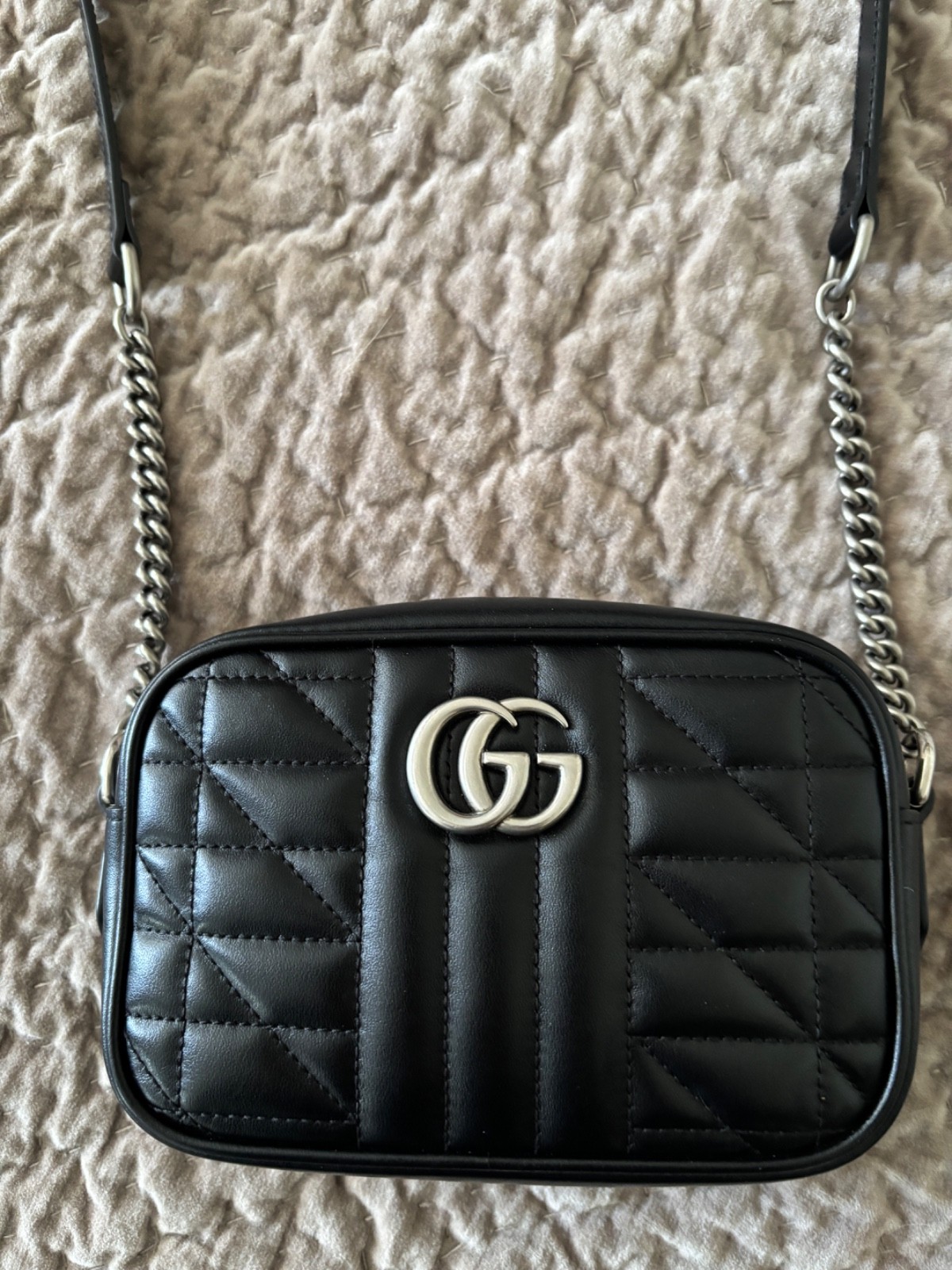 Borsa a tracolla Gucci GG Marmont mista pelle matelasse mini autentica