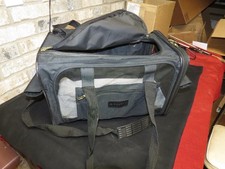 Sherpa Delta Deluxe Pet Carrier, 11"x 11'x 17" Very Nice