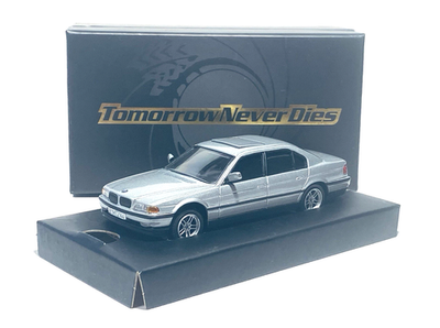 Corgi BMW 750IL Silver Gray James Bond 007 Tomorrow Never Dies 1