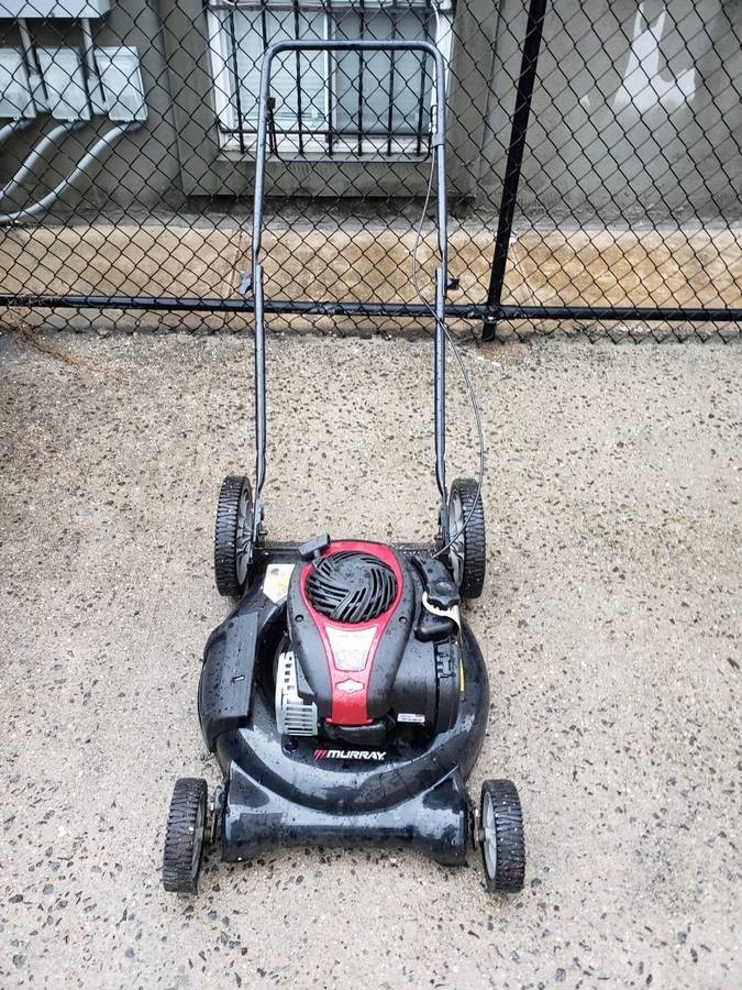 LAWN MOWER MURRAY 21