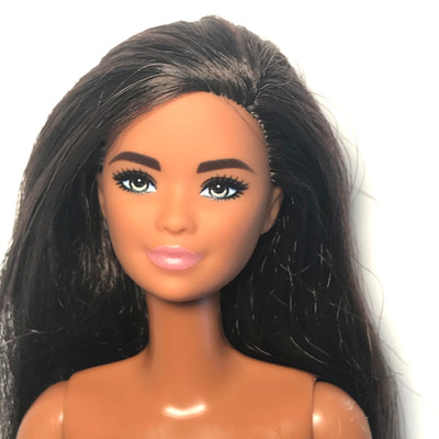 Nude Barbie 2019 Fashionistas #140 Tall Brunette Hispanic Kira Face GHW54 Doll