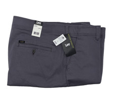 Lee Men  s Extreme Motion Chino Charcoal Gray Straight Fit Shorts 42W NWT