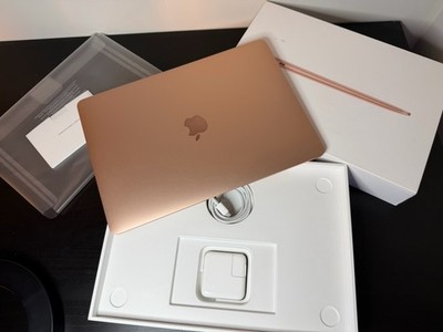 MacBook Air 8GB 256SSD core i3 ゴールド Apple MacBook Air 13” 2020 Rose Gold Intel i3 8GB 256GB SSD w/ Box