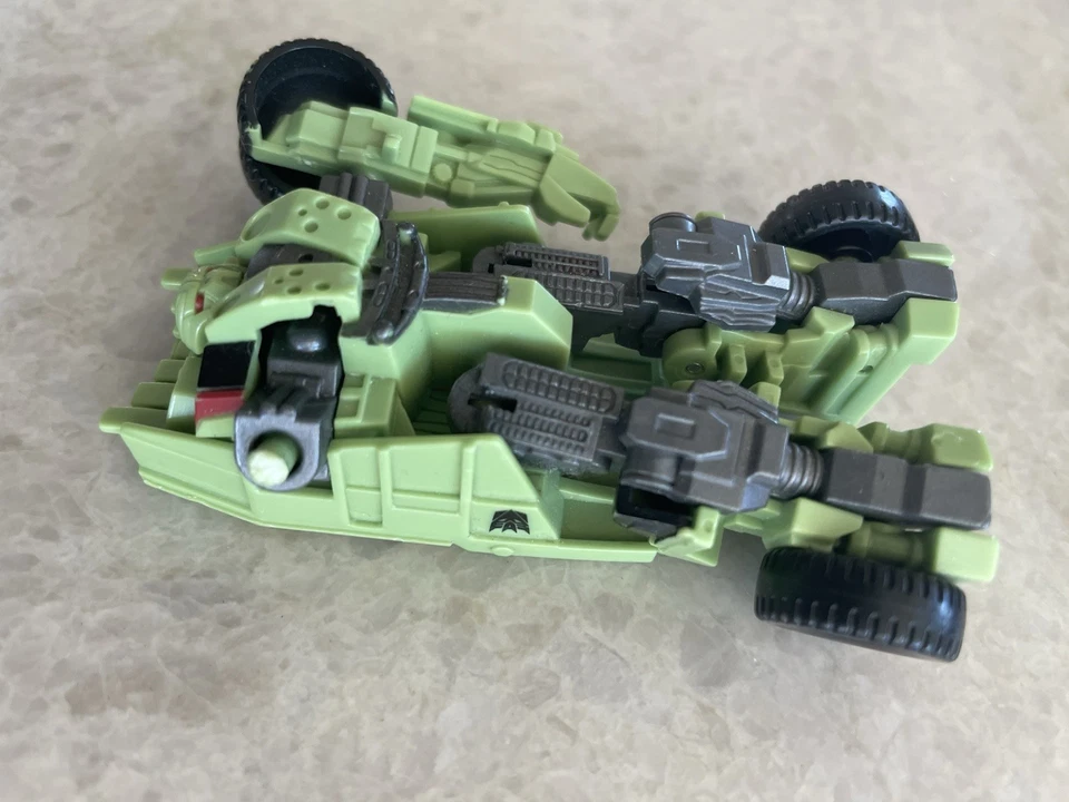 Transformers Hunt for the Decepticons Long Haul Legends HFTD Parts - Image 3 of 4