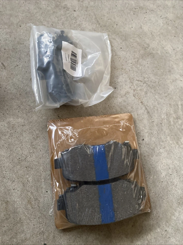 Pastillas de freno de disco Napa Silent Guard Ceram SG-8958-X Jeep Cherokee Foto 2 de 3