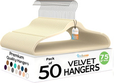 50 Pack New Premium Quality Velvet Hangers Ultra Thin Non Slip Adult Felt Space