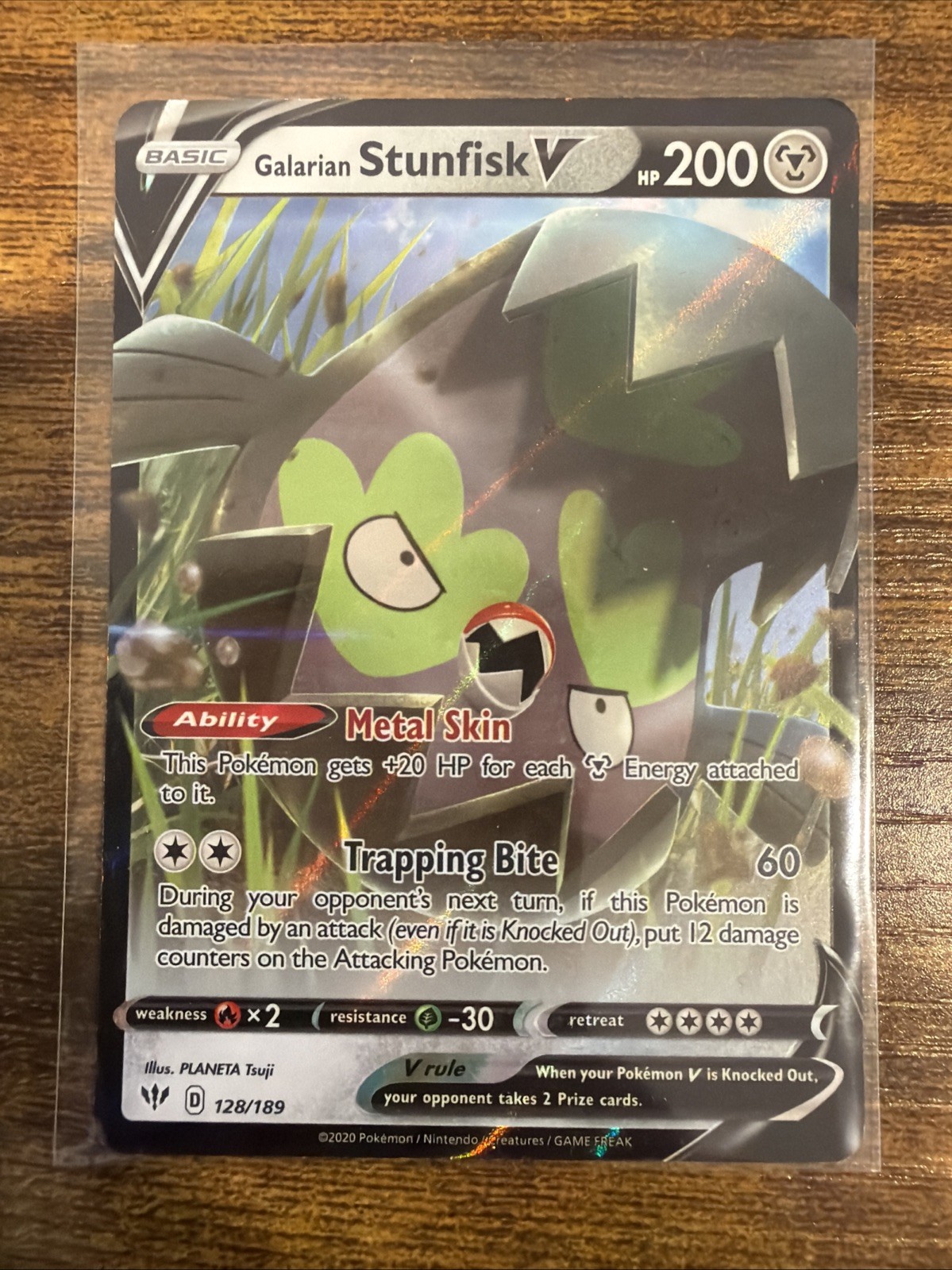 Galarian Stunfisk V - 128/189 Darkness Ablaze Ultra Rare Pokemon - NM/MINT