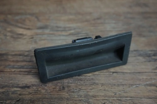 Audi Q5 8R Taster Heckklappe 5N0827566B Mikroschalter Kofferraum