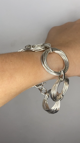 Circle Link Bracelet, Sterling Silver, Length 8 Inches, Toggle Bracelet - Video 1 of 1