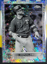 2022 Topps Chrome Black and White Mini Diamond Refractor #22 Josh Donaldson