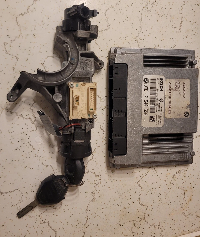 BMW Serie 5 545I 2004 cuadro de instrumentos DME y llave sin probar Foto 2 de 4