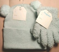 Snugadoo Girls Hat  Gloves 2 Piece Set.