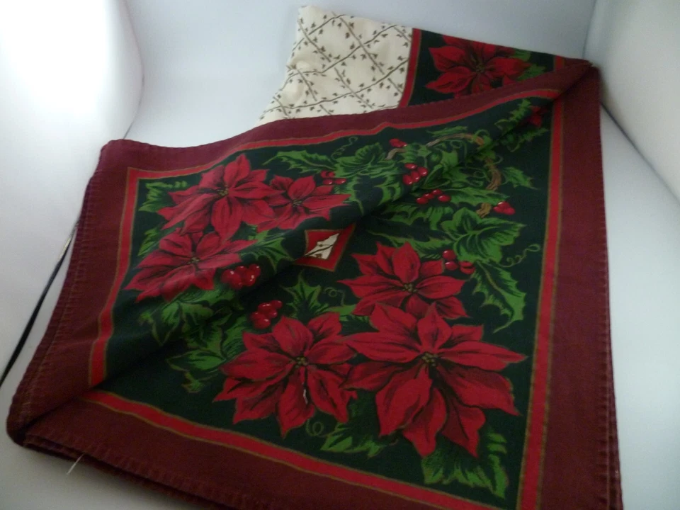 CHARTER CLUB Christmas Holiday Tablecloth Ivy Holly POINSETTIA Red Green 60X100 - Image 4 of 4