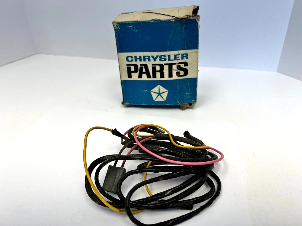 Dodge Plymouth Valiant Cuda 1968-1969 mapa de cortesía paquete de lámpara ligero nuevo en stock 2947269 Foto 2 de 3