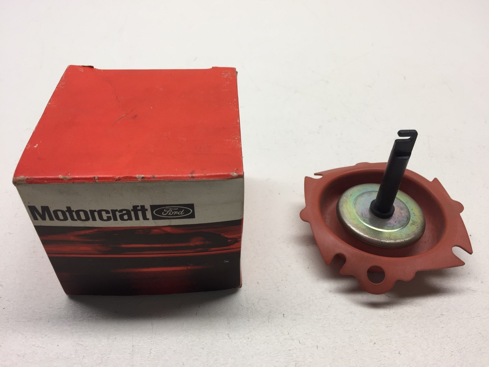 Ford E3PZ-9A900-A Motorcraft CM-2476-A Diaphragm NOS OEM