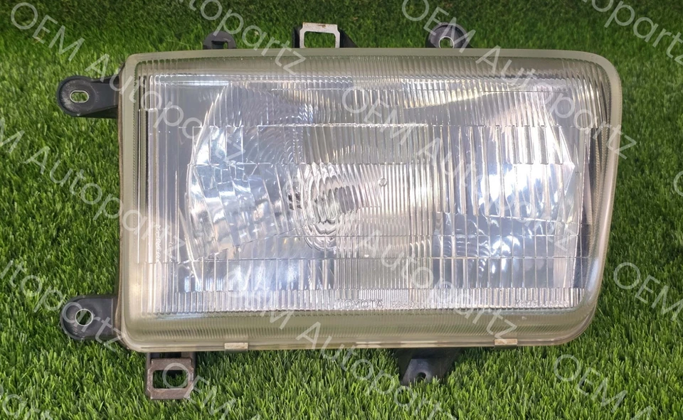 丰田 4Runner 1989 - 1995 年车头灯套装带停车灯原始设备制造商 JDM:适合冲浪 — 第 4/4 张图片