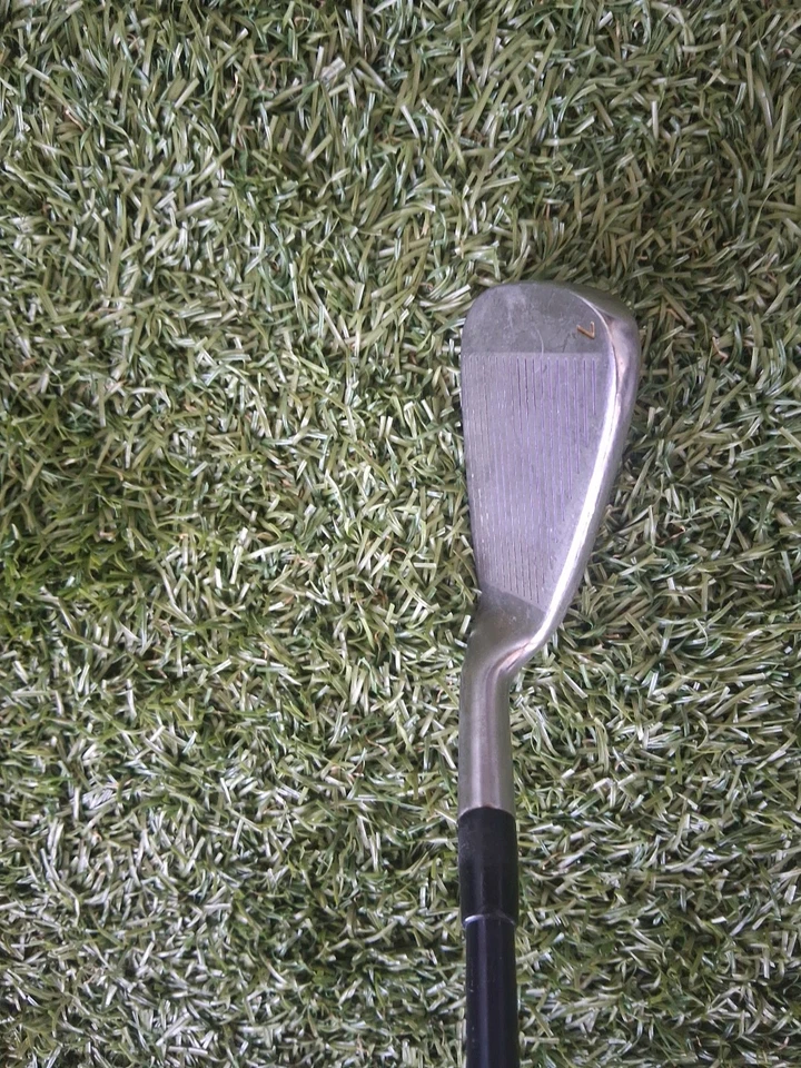 Juego de plancha quemador tamaño mediano TaylorMade para mujer grafito Rh ⛳️Envío gratuito Foto 4 de 4