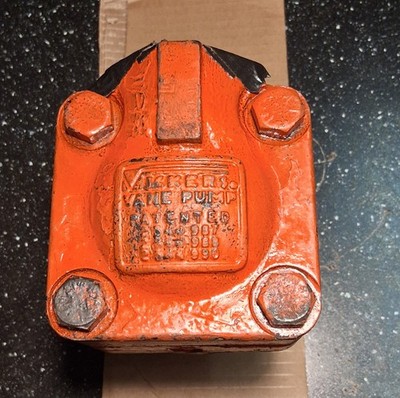 Vintage Vickers Hydraulic Vane Pump 2544987 2544988 2544990