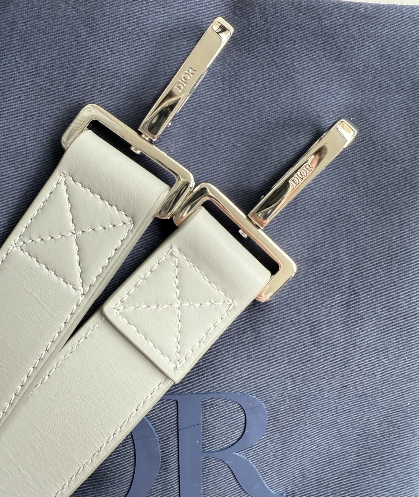 Dior Lingot 26 Bag In Gray CD Monogram image 4