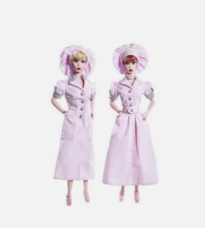 NUEVO EN CAJA Barbie I Love Lucy Job Muñecas Cambiantes Lucy Ricardo & Ethel Mertz 2008  Foto 2 de 4