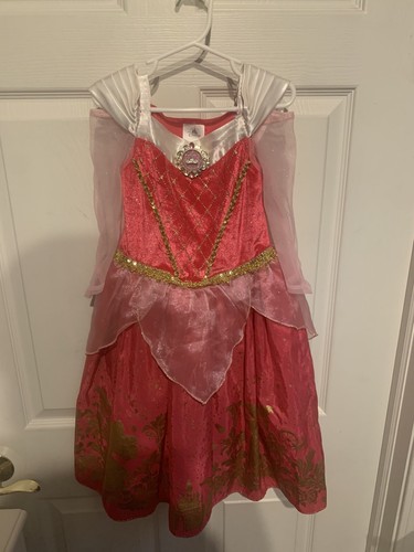 Disney Store Princess Aurora Sleeping 