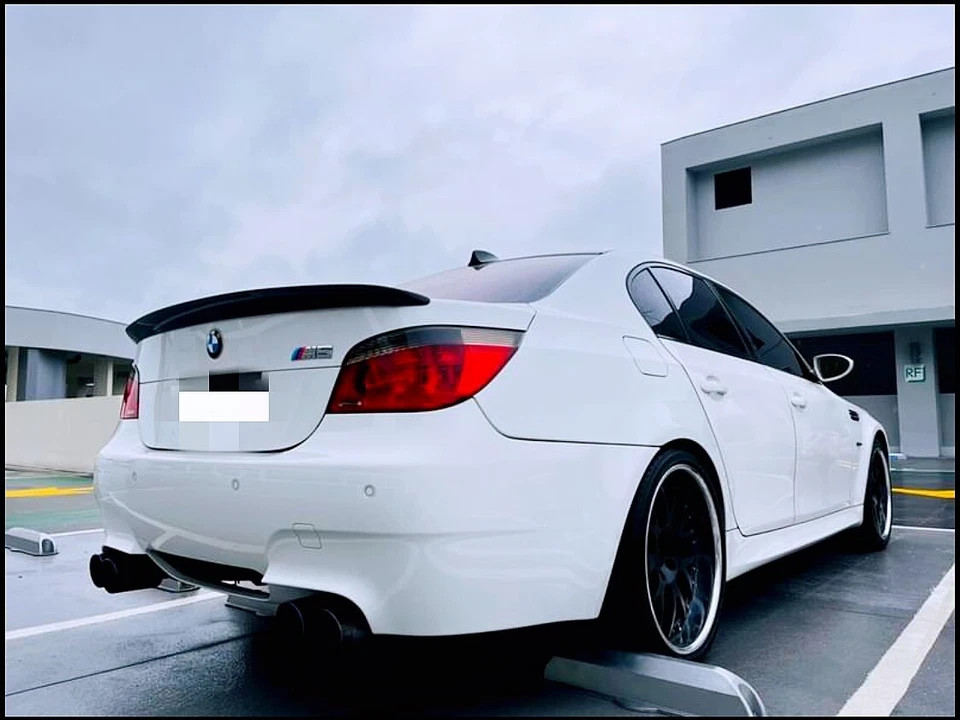 Unpainted BMW 04-10 E60 Sedan 5-series A type trunk spoiler All Color ◎ - Imagem 3 de 3