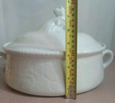 Apilco French Porcelain White 3 Quart Rooster Covered Oval