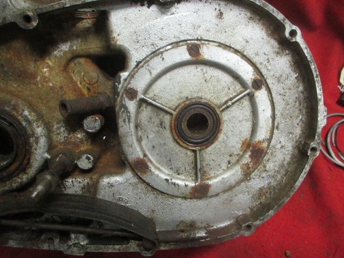 Triumph 500 Trophy Engine Cases 1968 t100C 084124 - Picture 10 of 23