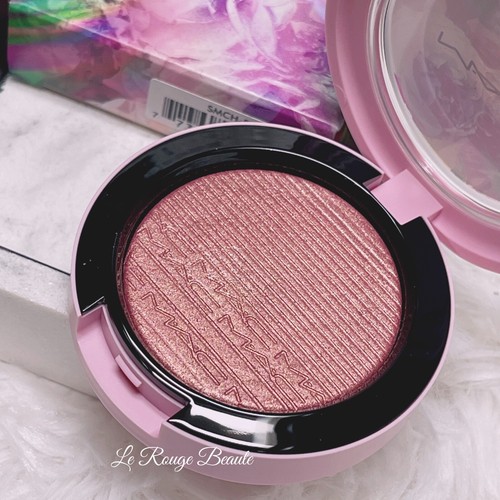 Mac Extra Dimension Skinfinish Highlighter Blush - Royal Flush Le Botanic Panic - Picture 3 of 4