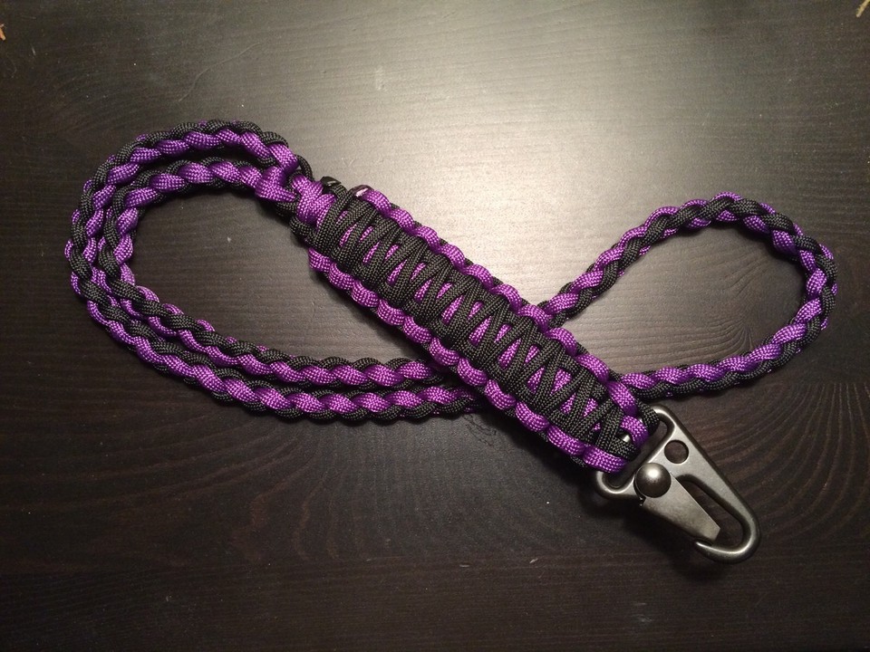 Llaveros : Llavero Táctico Con Paracord - Olive Drab