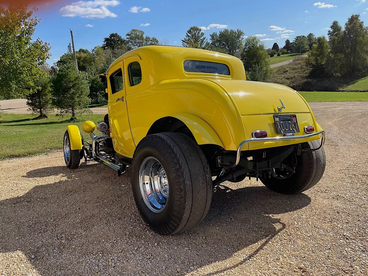 A Tribute to John Milner's Legendary '32 Deuce Coupe