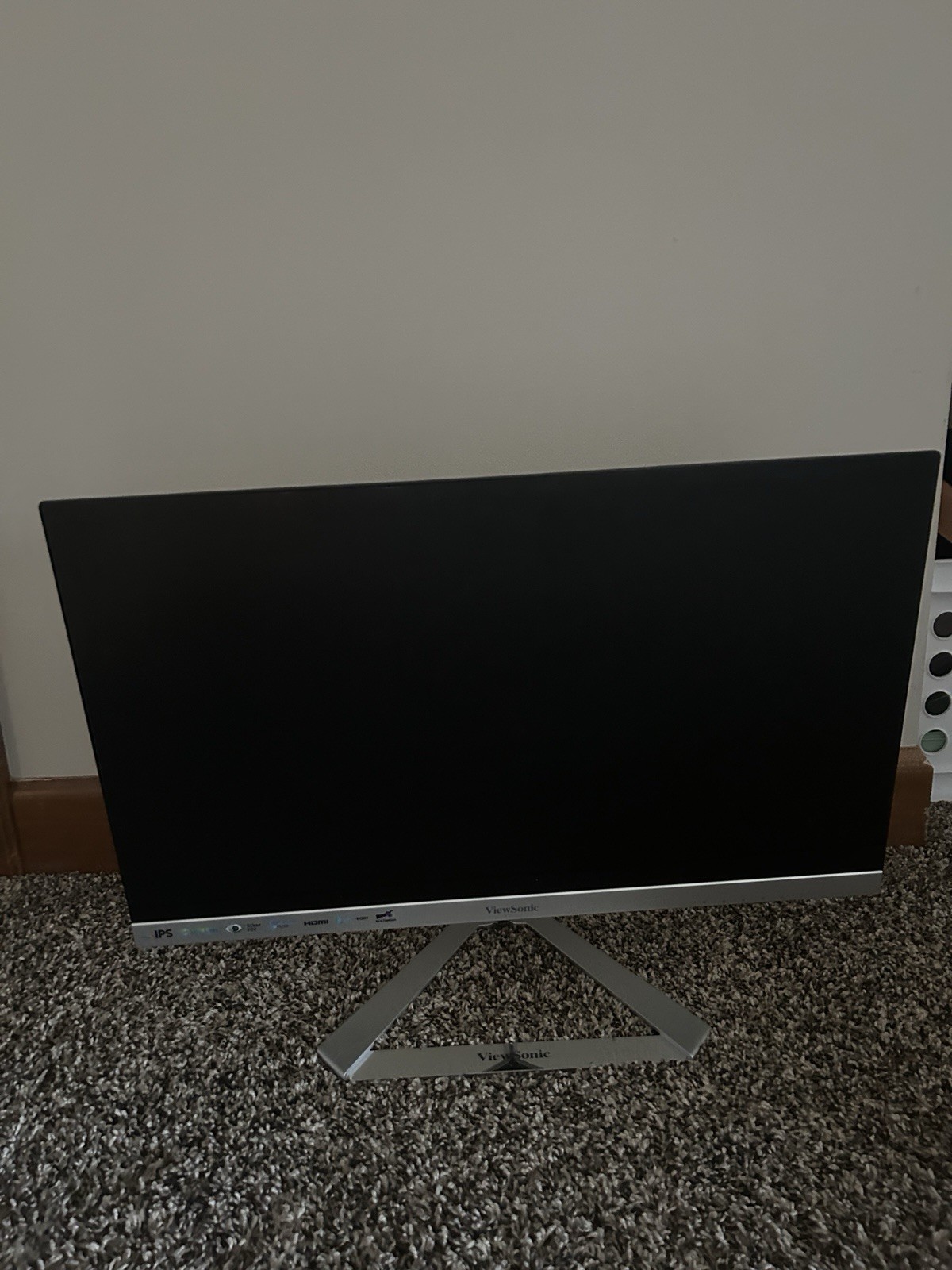 Picture 1 of 4