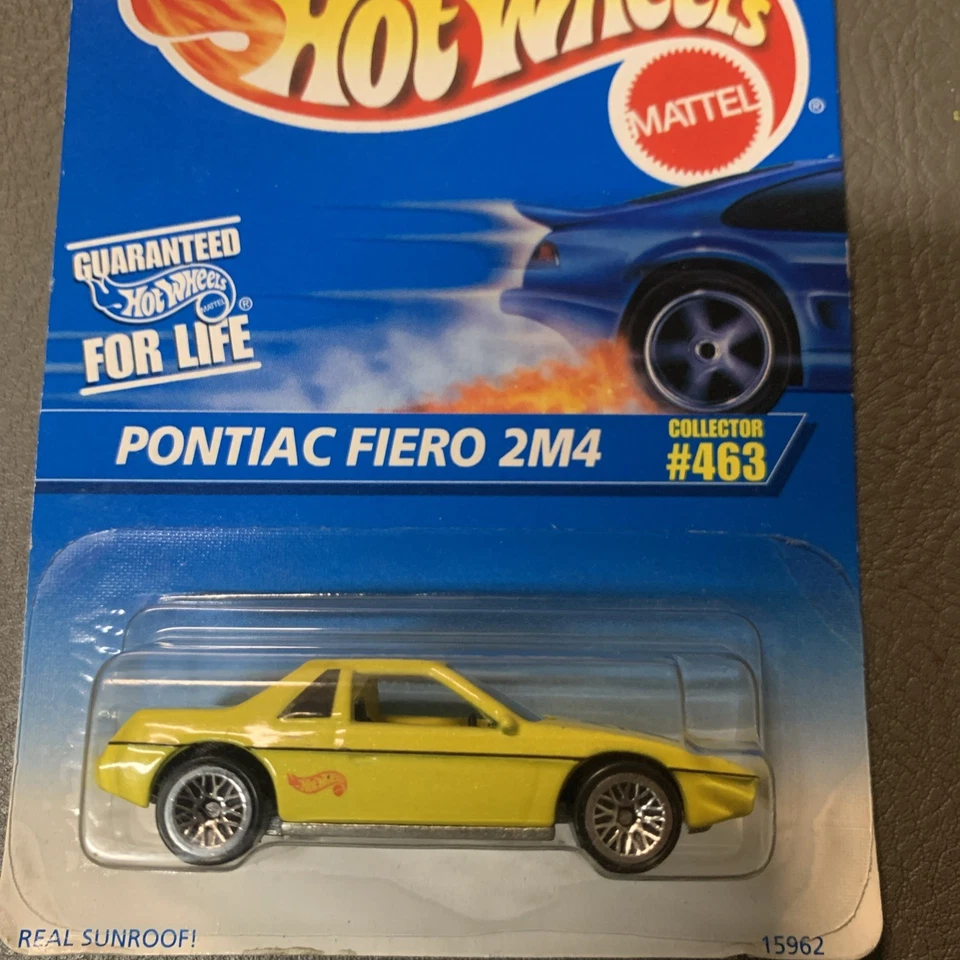 Tarjeta Hot Wheels Pontiac Fiero 2m4 # 463 de Mattel Foto 2 de 3
