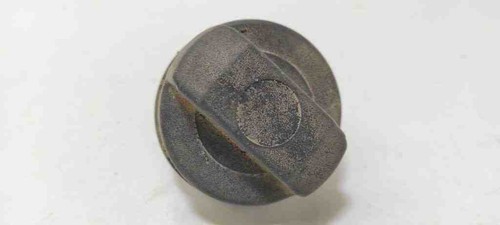 VW GOLF III Variant 1H5 Kraftstofftankdeckel 191201553A 1.90 Diesel 31374872