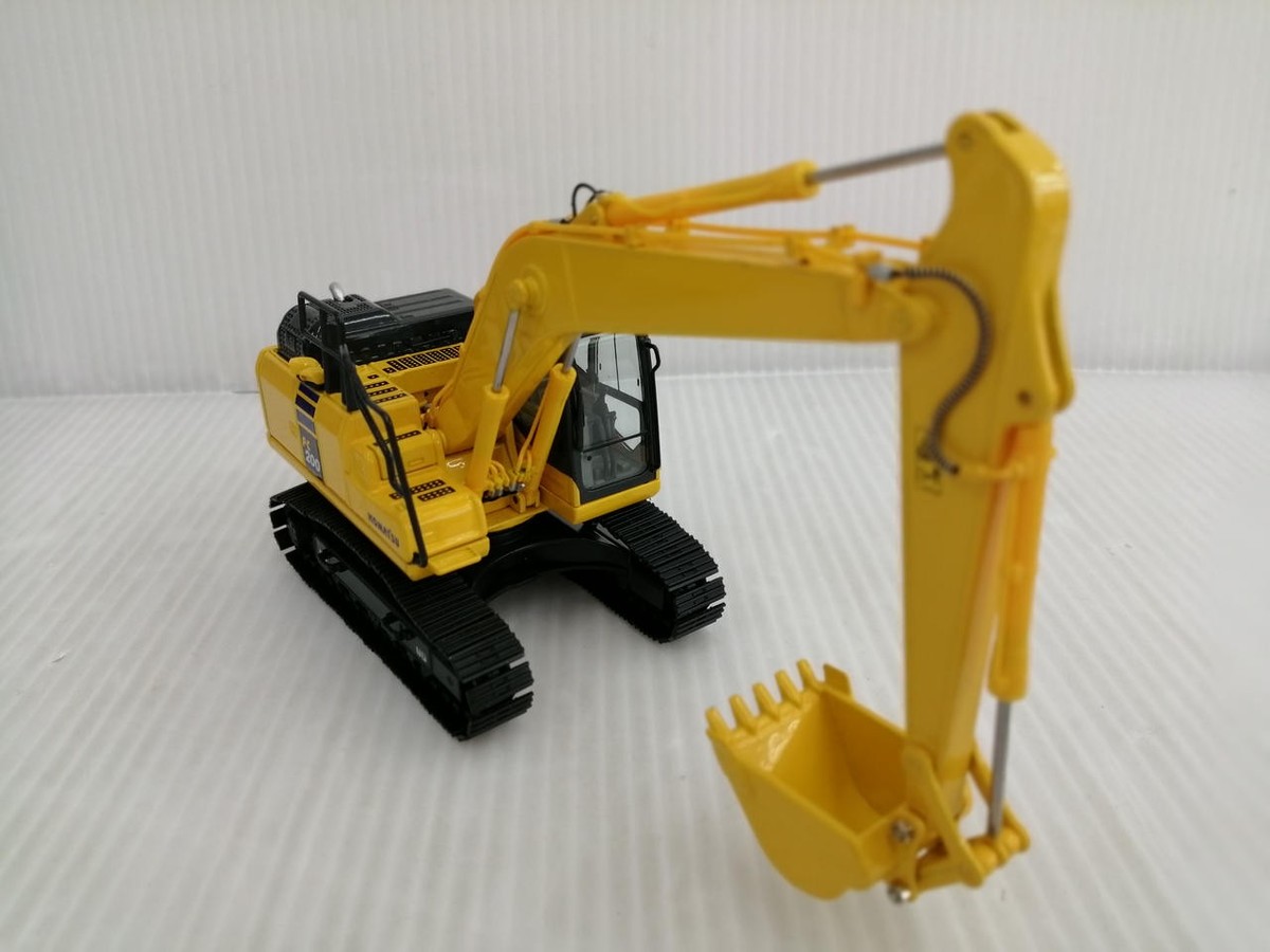 K コマツ PC200-11 1:50 KOMATSU 1/50 PC200-11 | eBay
