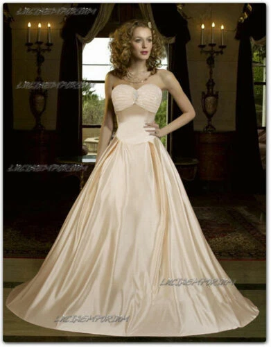 Abbigliamento e accessori bianchi